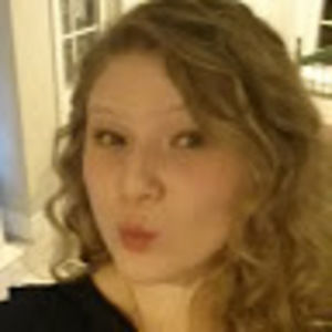 Meet your Posher, Katelyn